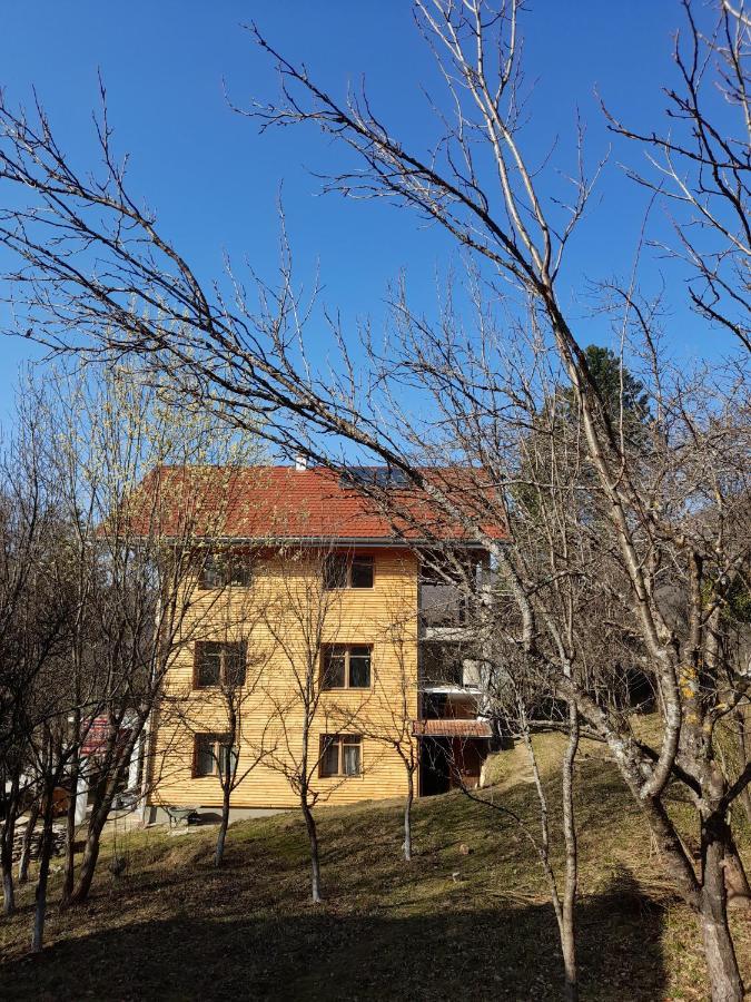 Atlantis Home Kulen Vakuf Εξωτερικό φωτογραφία